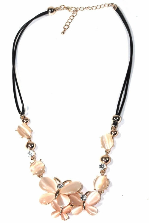 elegant butterfly trio necklace – sparkles of white cr | dropsona - neutral - front view