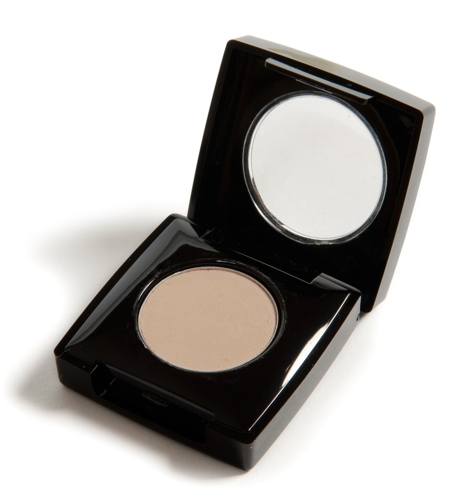 danyel eyelight shadow - doe – danyel's professional e | dropsona - neutral - everyday use