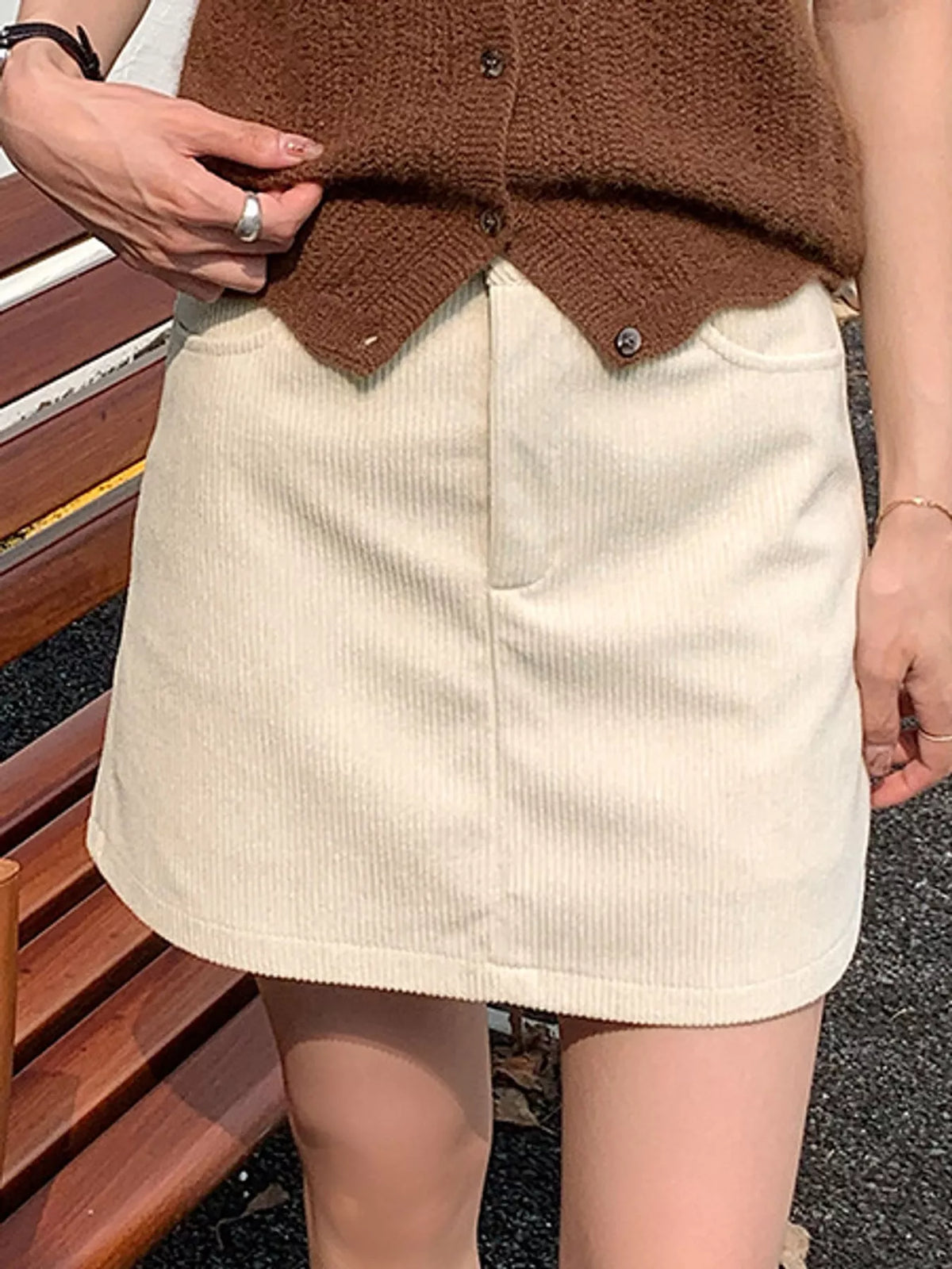 corduroy high-waisted mini skirt | dropsona polyester 100% - neutral - everyday use