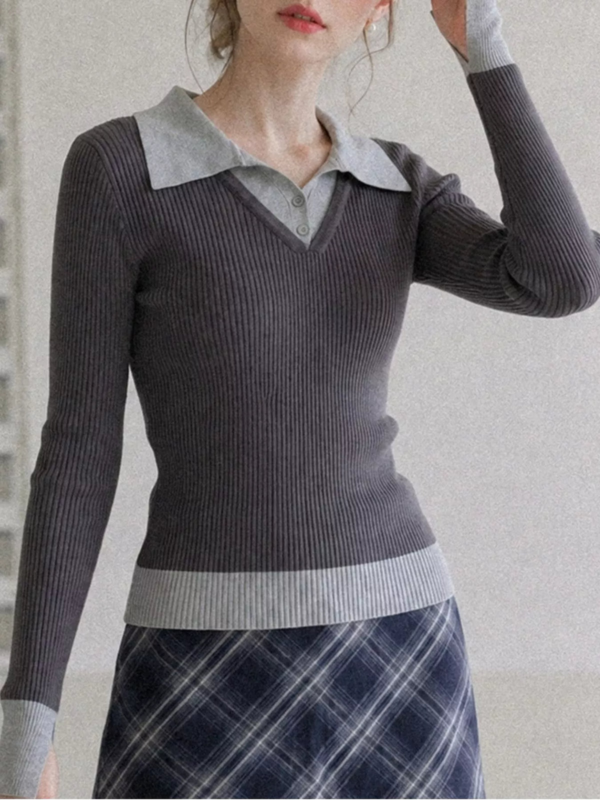 contrast collar ribbed knit top with button detail | dropsona - neutral - everyday use