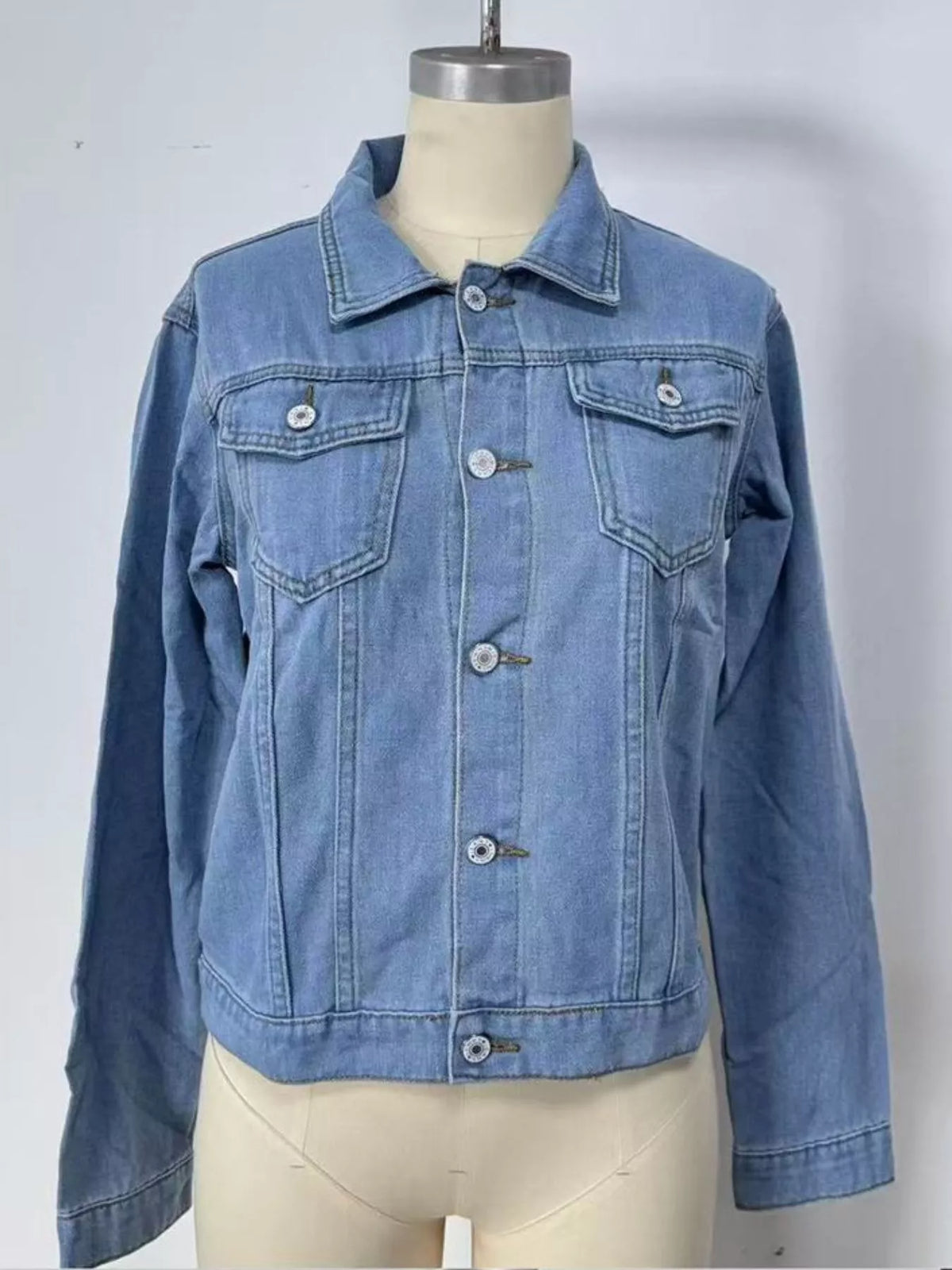 slim-fit button up denim jacket – buttoned,pocketed | dropsona - neutral - front view