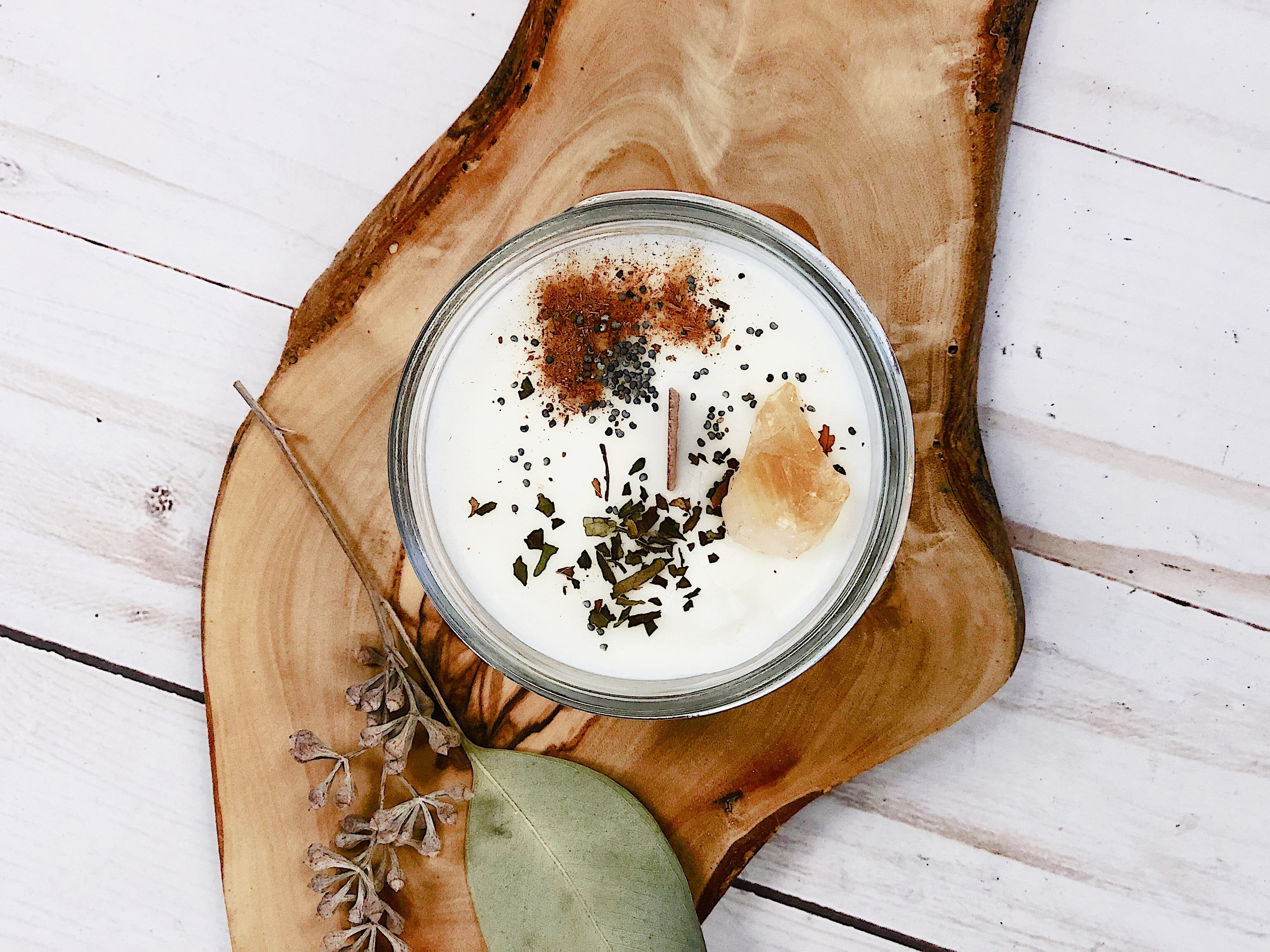 abundance candle / ritual intention | dropsona - neutral - front view