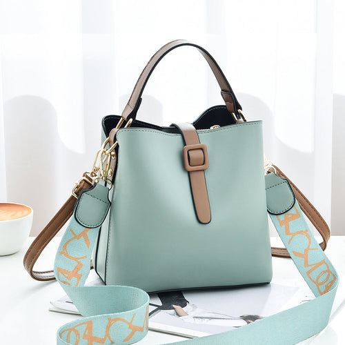 trendy fashion shoulder bag - crossbody foreign trade | dropsona - neutral - usage example