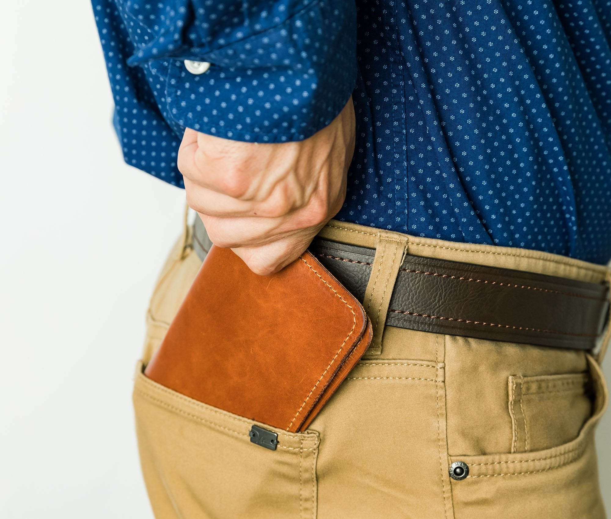 passport covers – if you're looking to travel in style | dropsona - neutral - usage example