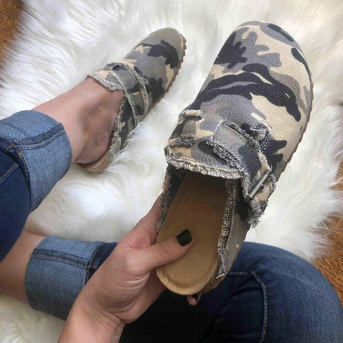 flat heel round toe canvas loafer women's vintage clog | dropsona - neutral - size reference