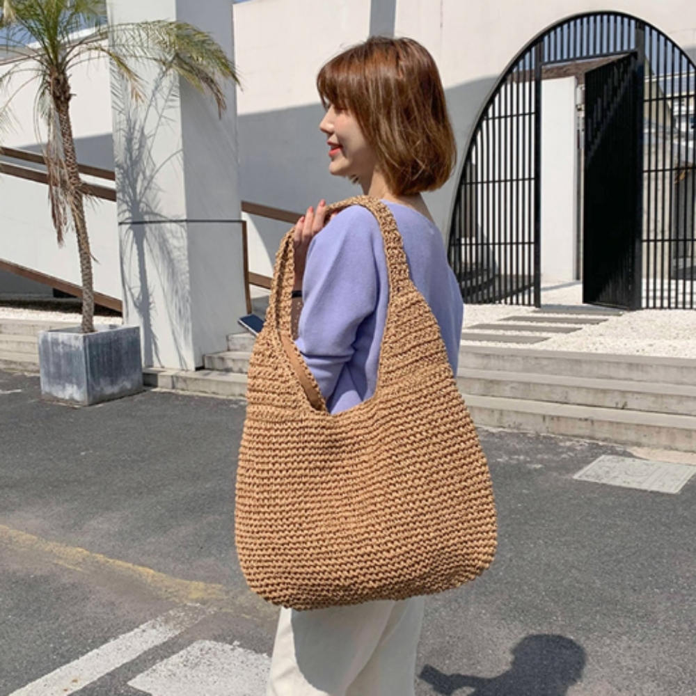 summer shoulder straw tote – make your even mor | dropsona - neutral - size reference