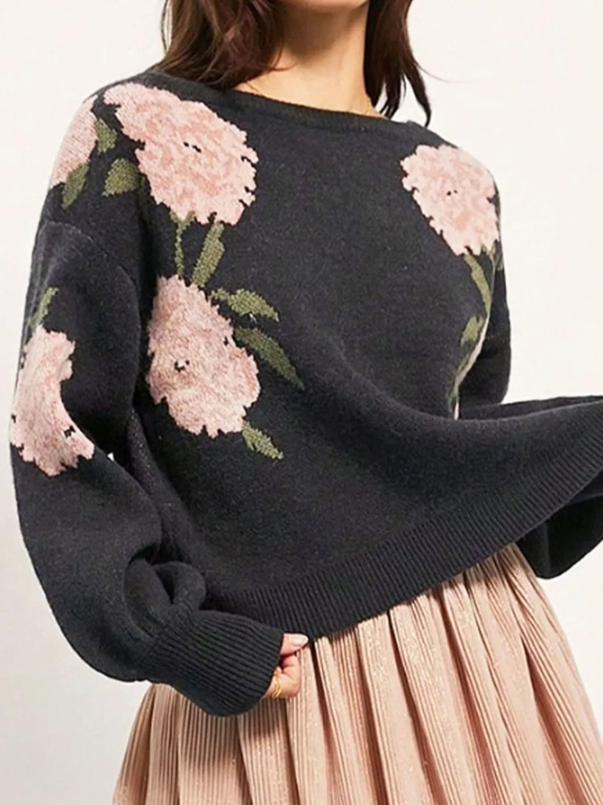 floral pattern dropped shoulder sweater – basic style | dropsona - neutral - front view