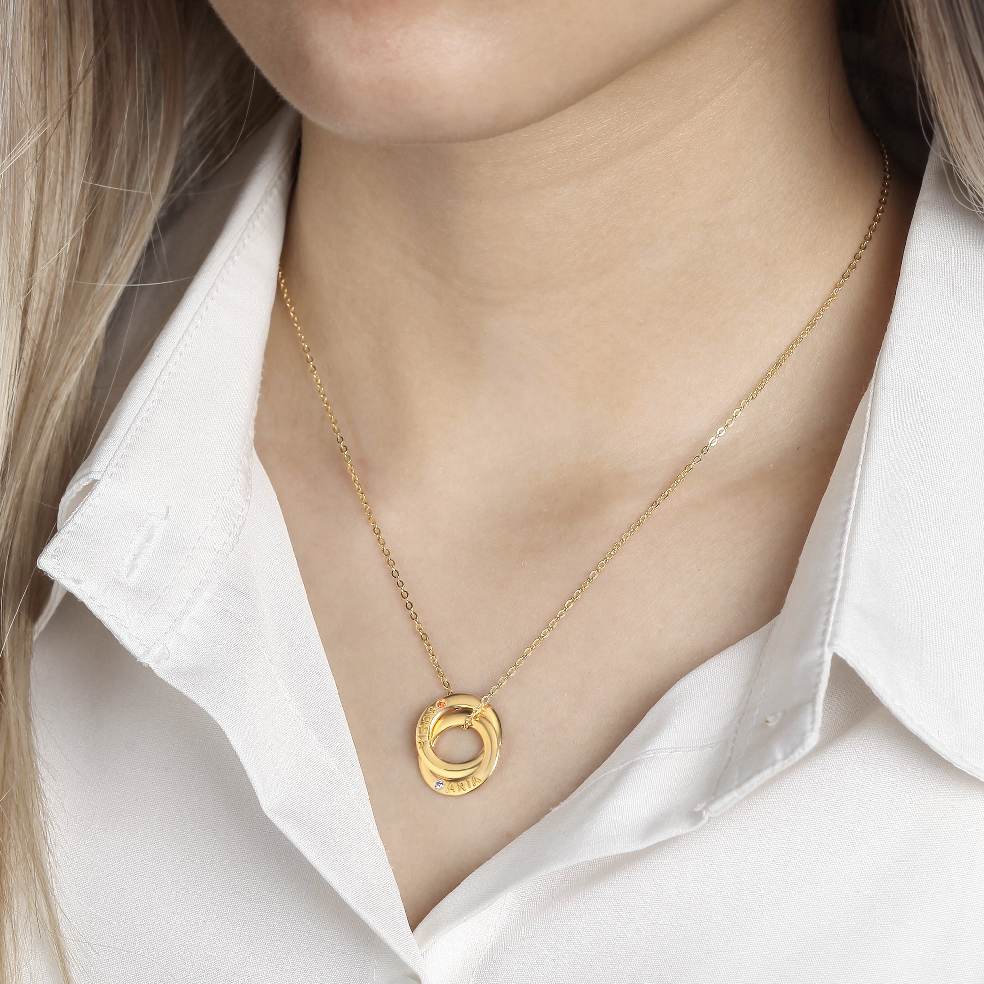 mom necklace with kids names birthstones, children bir | dropsona - neutral - material texture