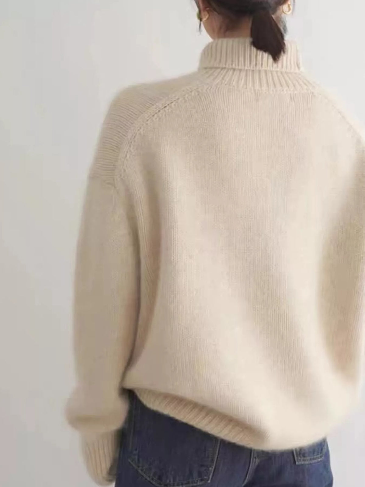 turtleneck dropped shoulder sweater | dropsona - neutral - material texture