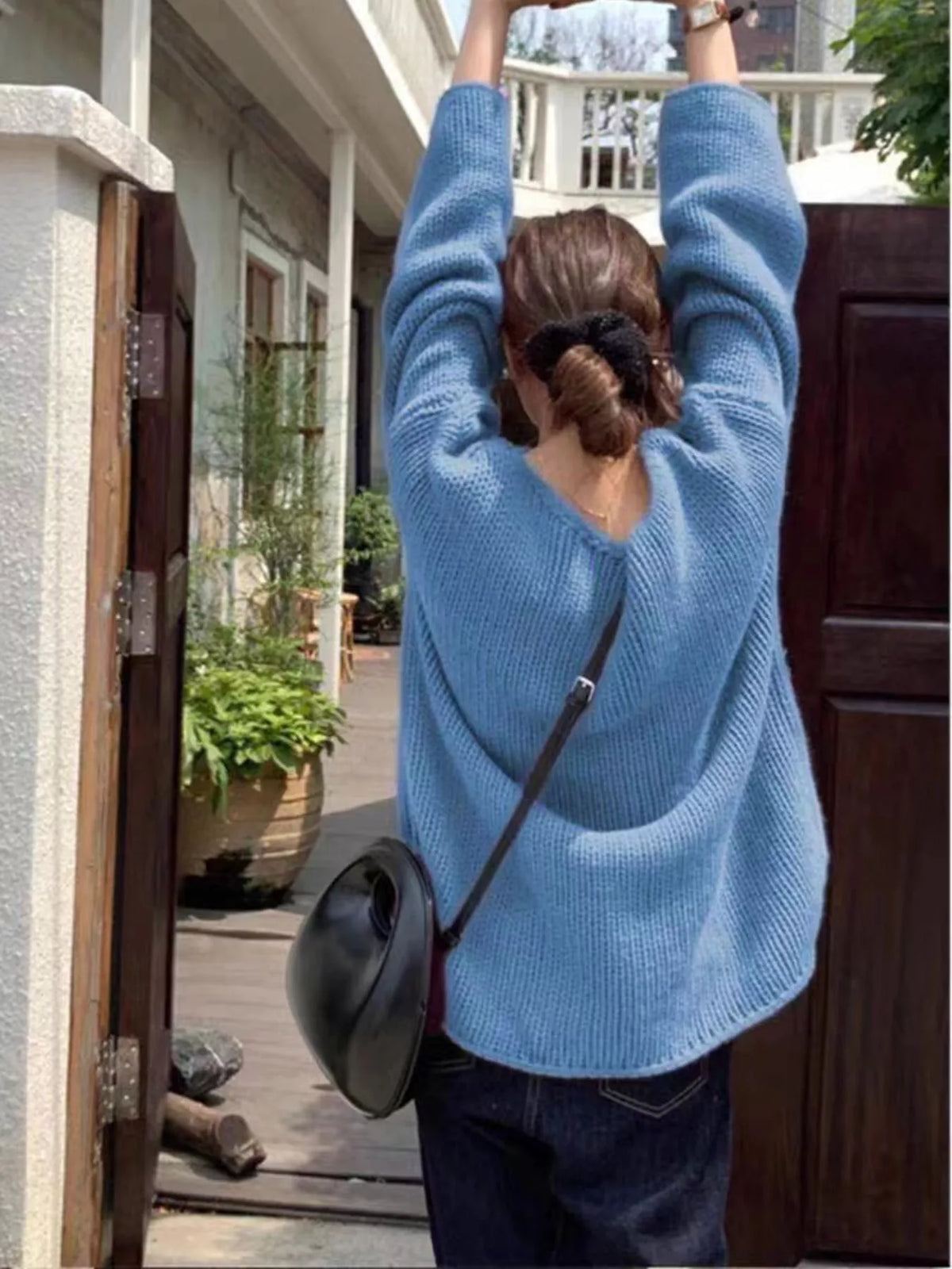 chunky knit dropped shoulder sweater | dropsona - neutral - material texture