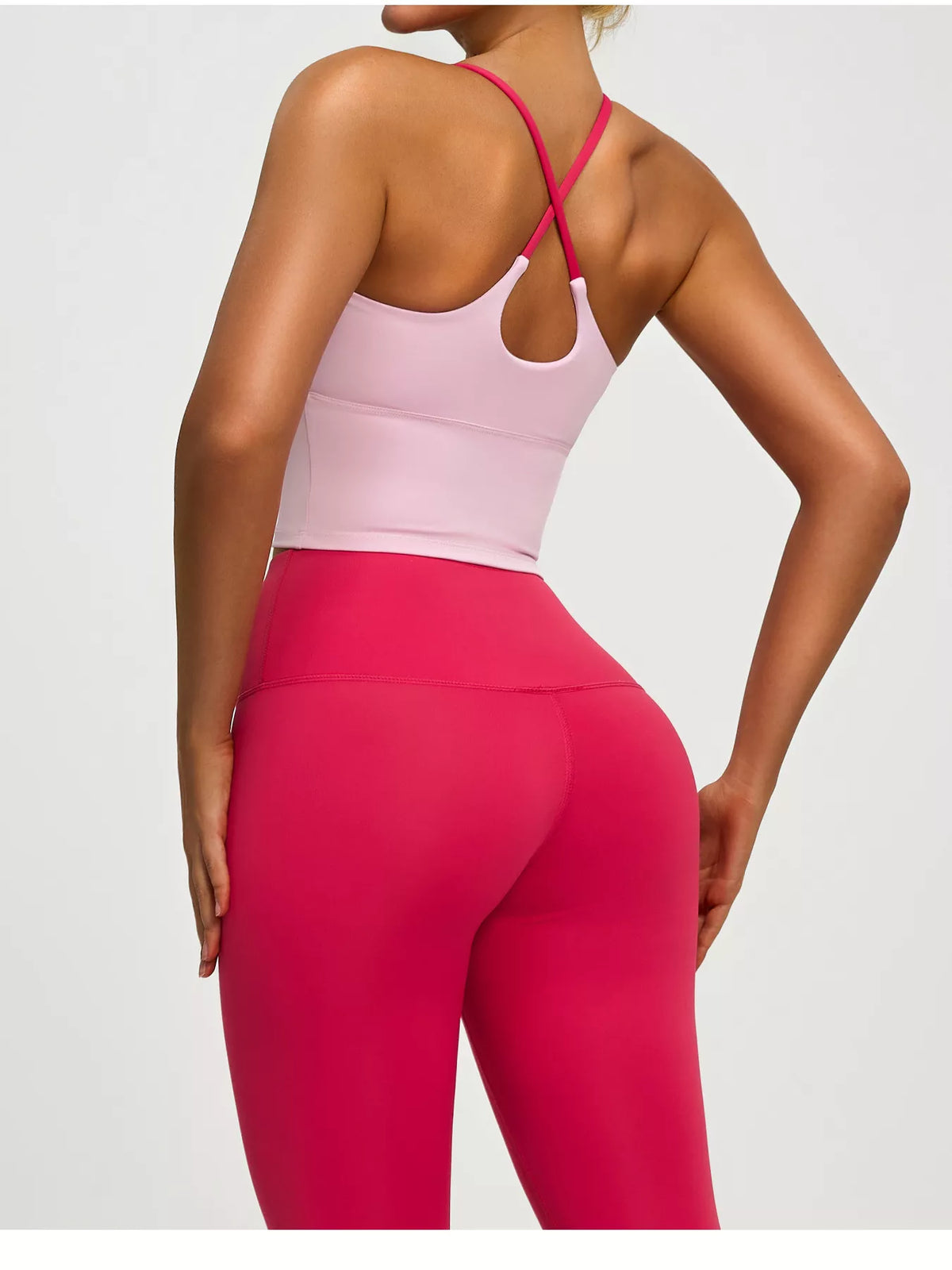 criss-cross back active bra | dropsona - neutral - material texture