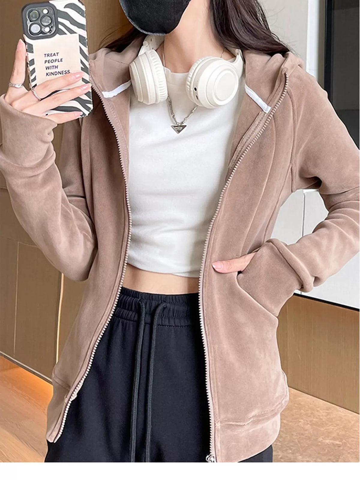 slim-fit full-zip thumb hole long sleeve hoodie with | dropsona - neutral - packaging