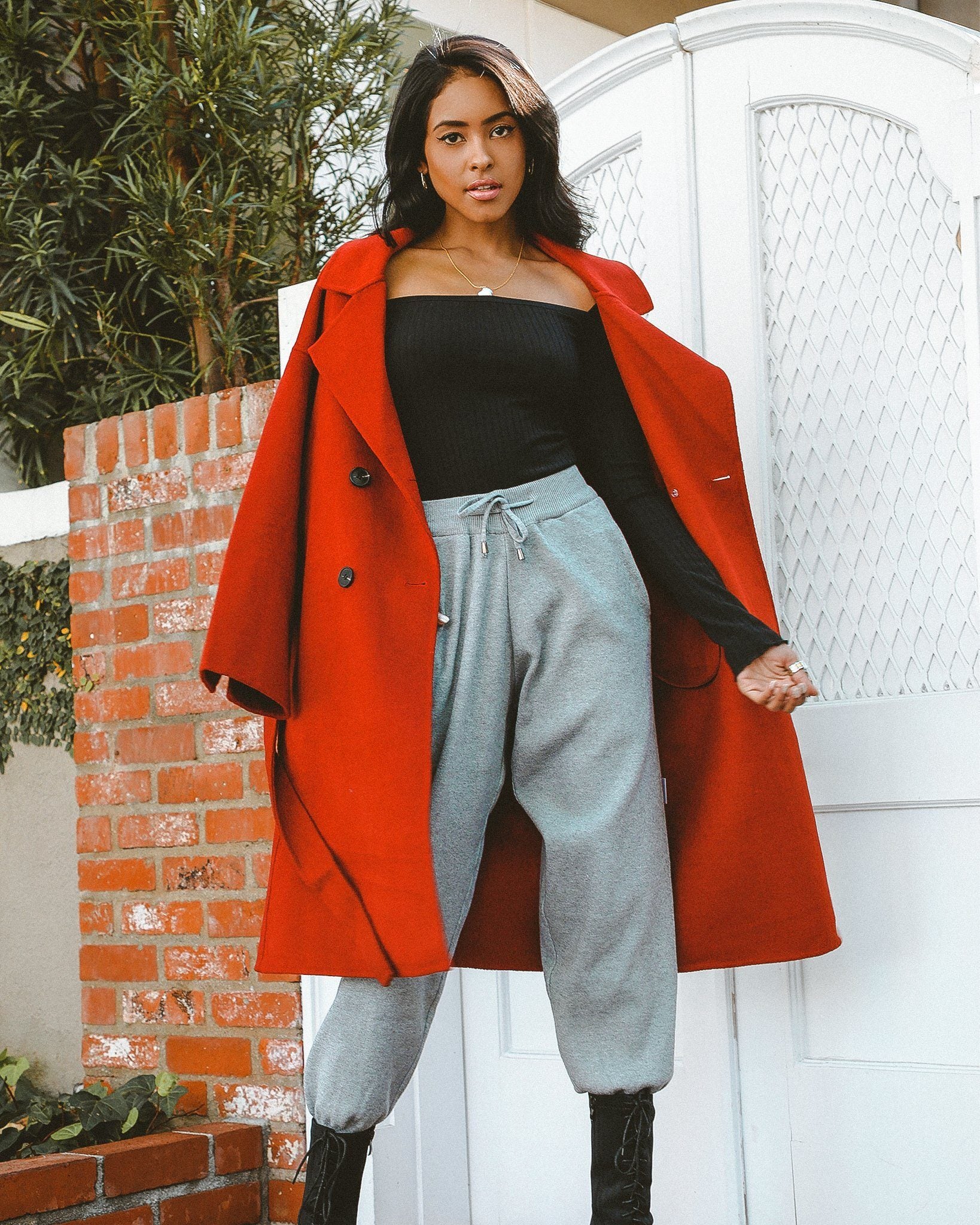 paloma tapered joggers – pulling off casual chic is ef | dropsona - neutral - front view