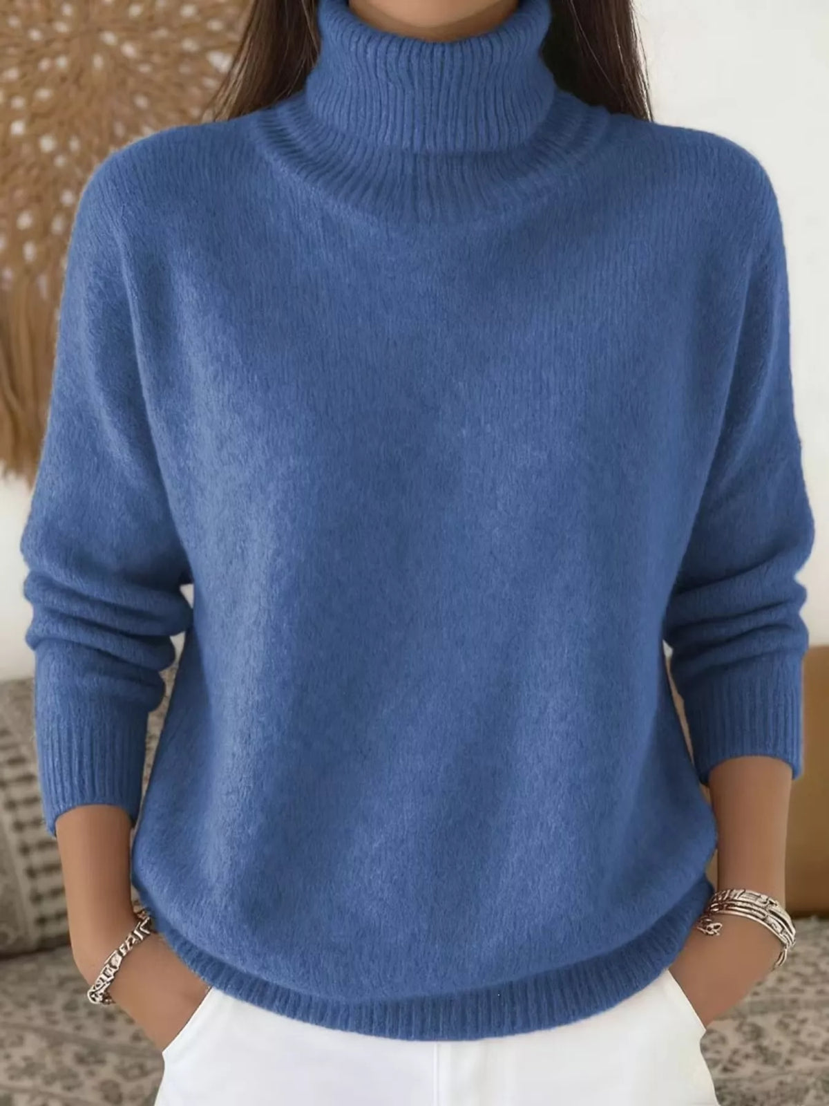 turtleneck long sleeve sweater – basic style | dropsona - neutral - close-up detail