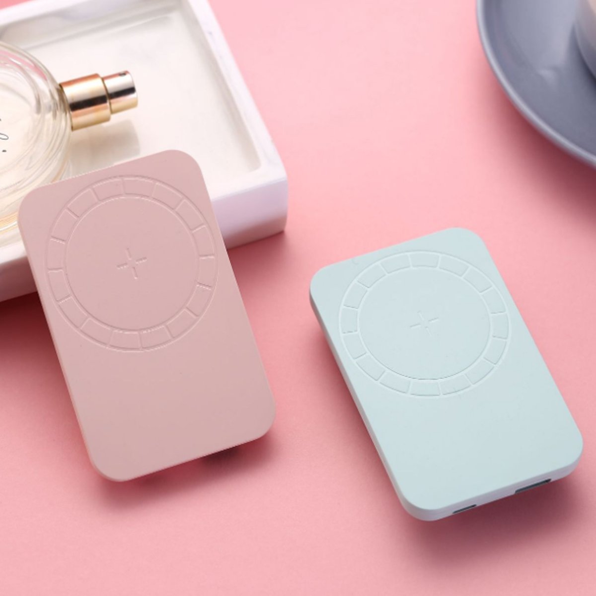 wireless magnetic charger and power bank for iphone 12 | dropsona - neutral - size reference
