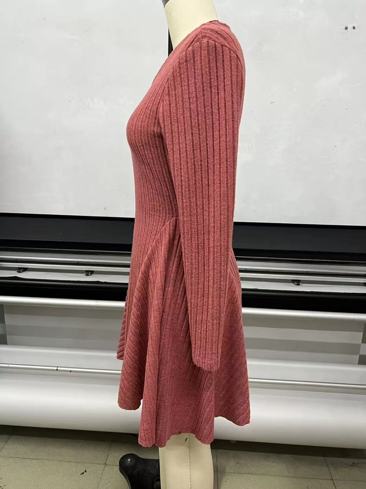v-neck ribbed knit a-line dress – | dropsona - neutral - usage example