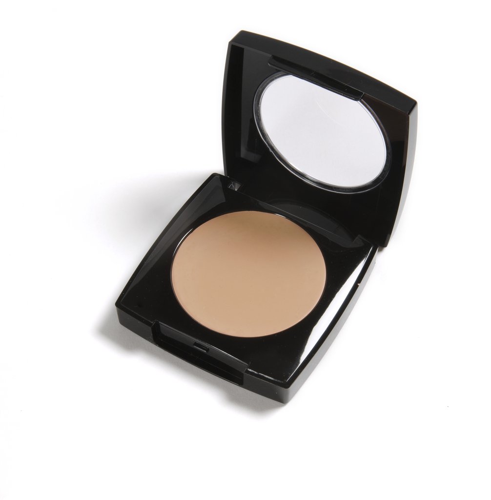 danyel mini concealer compact - soft beige – danyel's | dropsona - neutral - everyday use