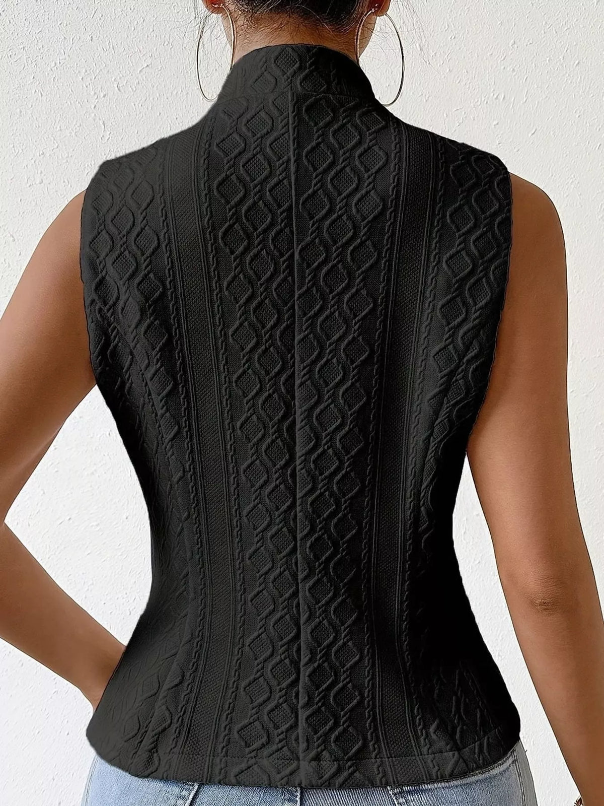 textured single-breasted vest coat – buttoned closure | dropsona - neutral - packaging