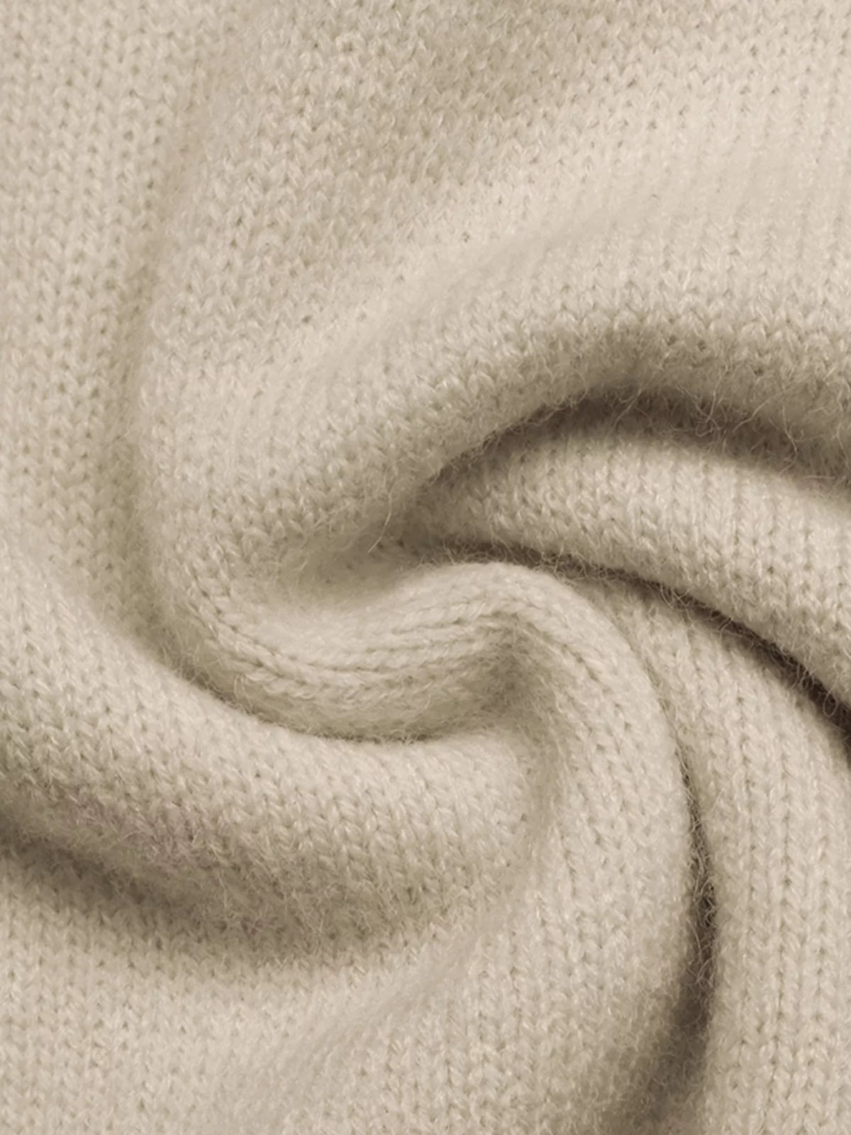 floral raglan sleeve sweater – applique | dropsona - neutral - close-up detail