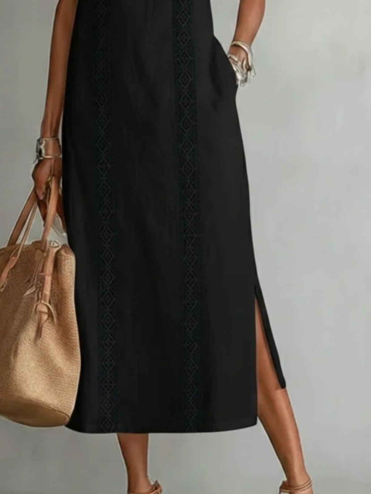 side slit sleeveless hollow-out trimmed midi dress | dropsona - neutral - close-up detail