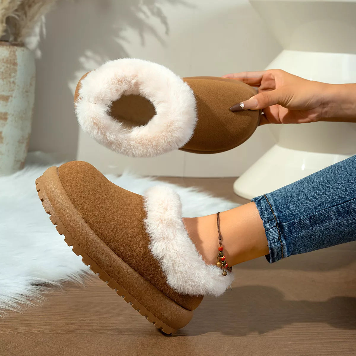 round toe plush-lined boots – dear monkey | dropsona - neutral - close-up detail