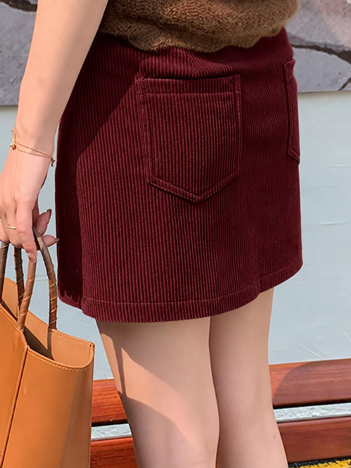 corduroy high-waisted mini skirt | dropsona polyester 100% - neutral - front view