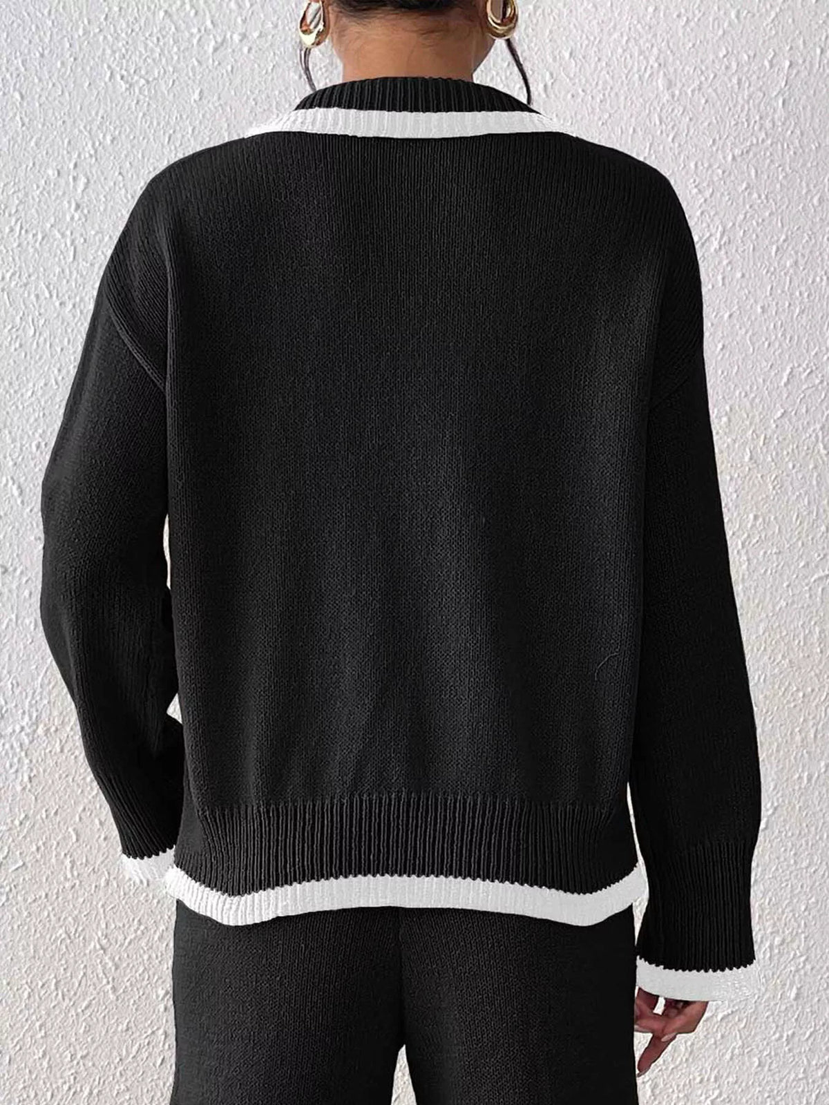 contrast trim polo collar sweater | dropsona - neutral - material texture