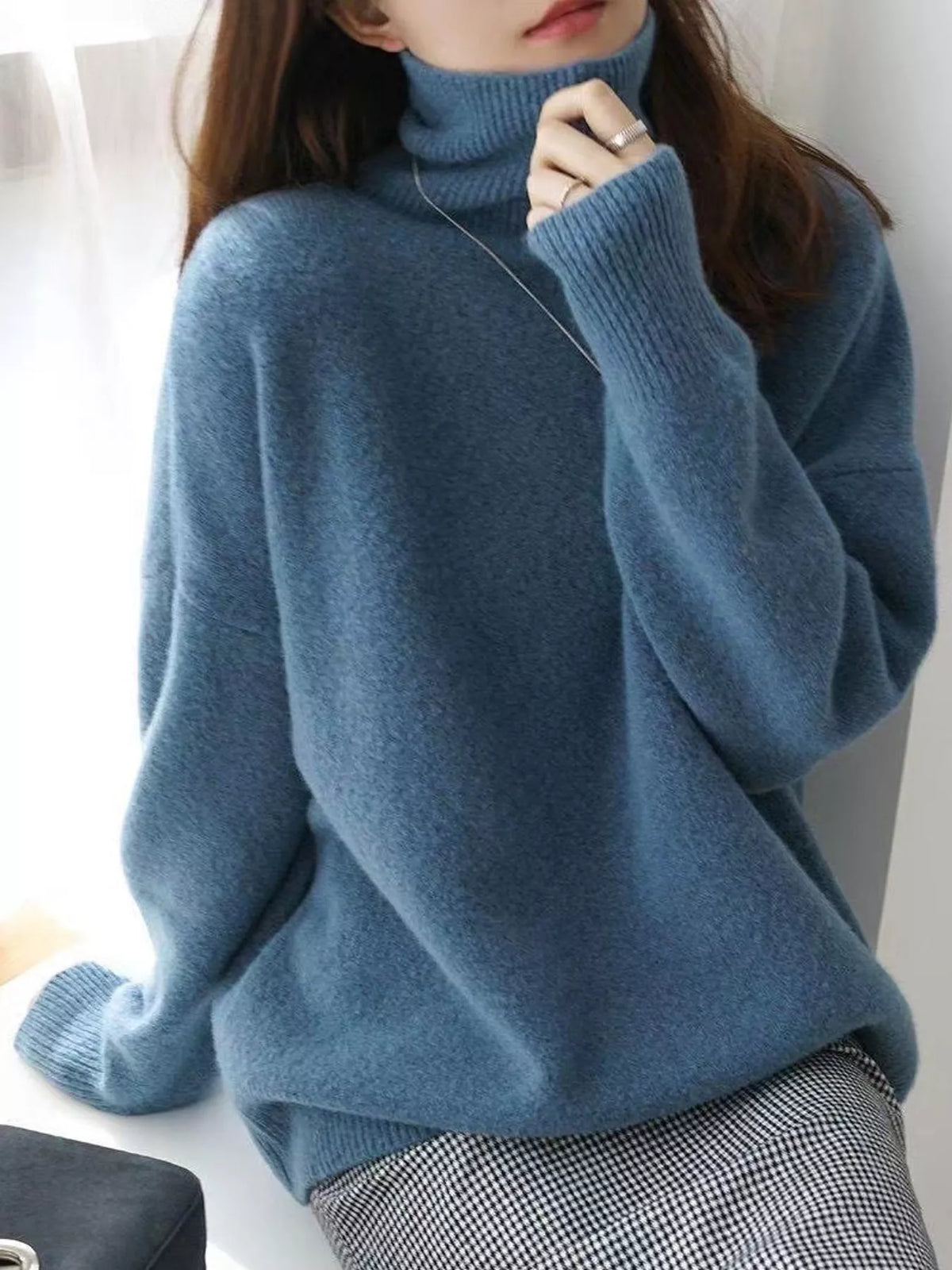 turtleneck dropped shoulder sweater | dropsona - neutral - size reference