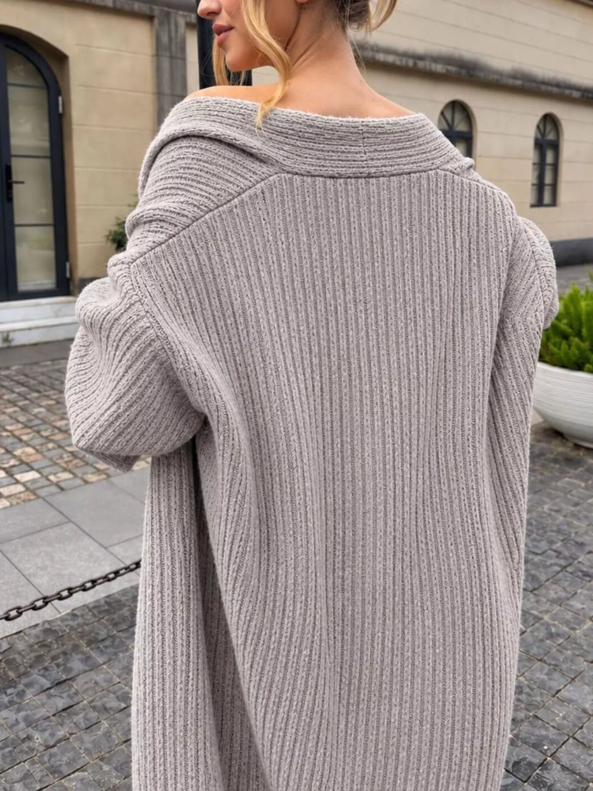 ribbed knit three-piece sweater set – number of | dropsona - neutral - close-up detail
