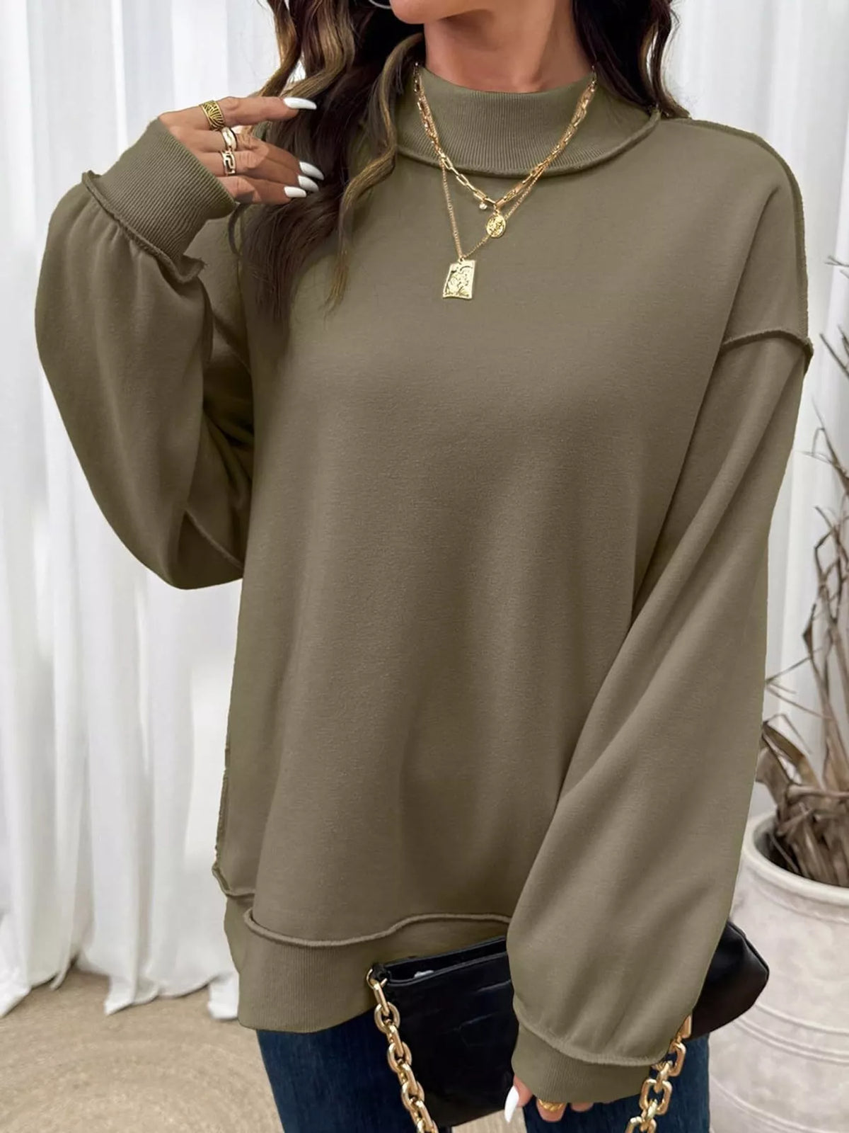 mock neck long sleeve sweatshirt | dropsona polyester 70% - neutral - close-up detail