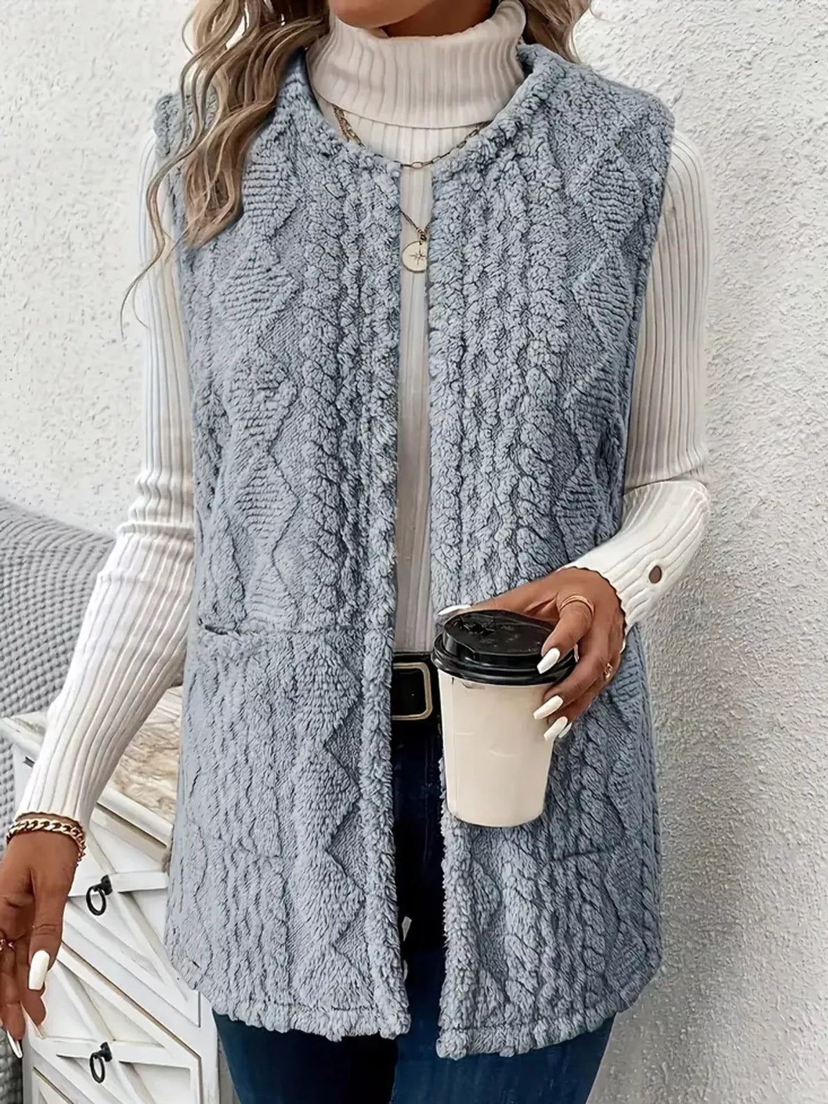 sherpa open front vest coat – pocketed,thermal closure | dropsona - neutral - close-up detail