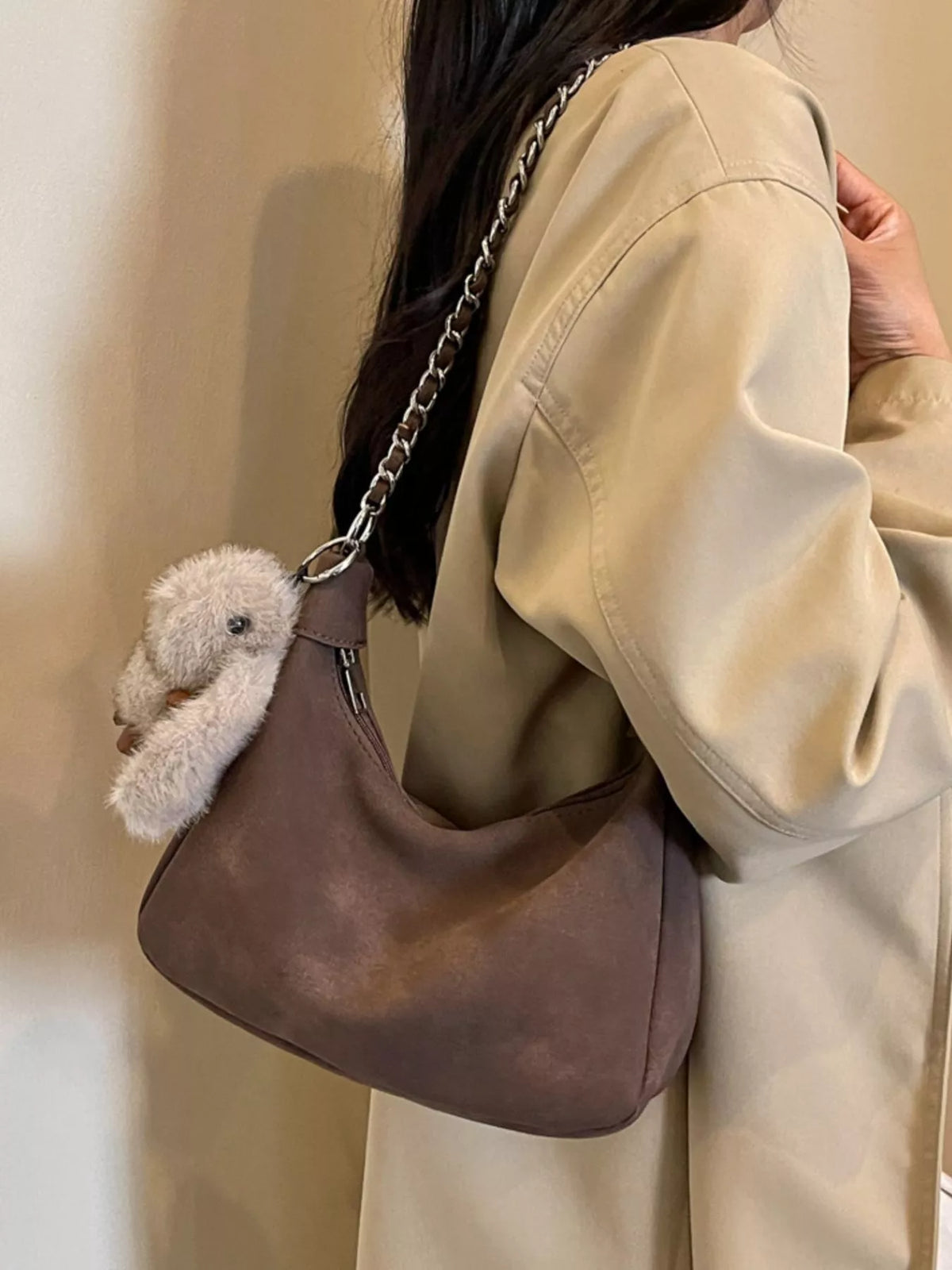 chain strap shoulder bag – stylish sling | dropsona - neutral - size reference