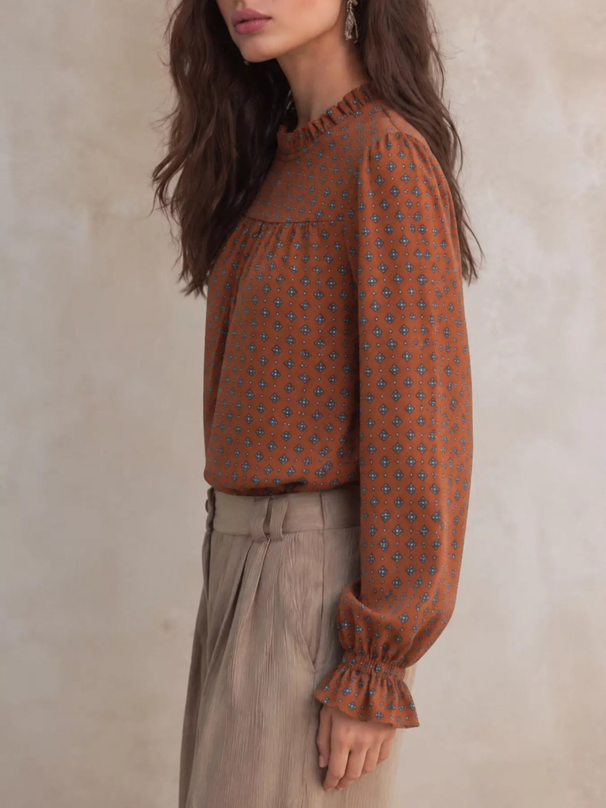 geometric print mock neck puff sleeves blouse | dropsona - neutral - material texture