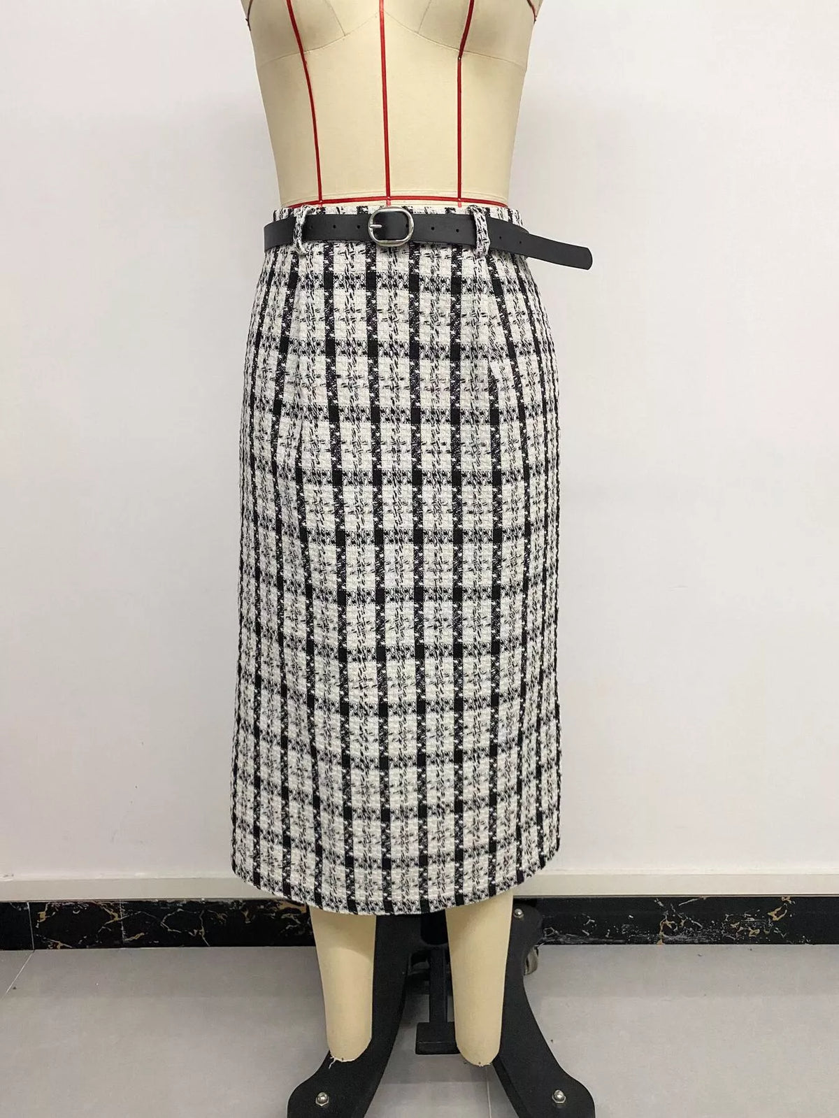 high-waisted tweed plaid midi skirt | dropsona - neutral - packaging