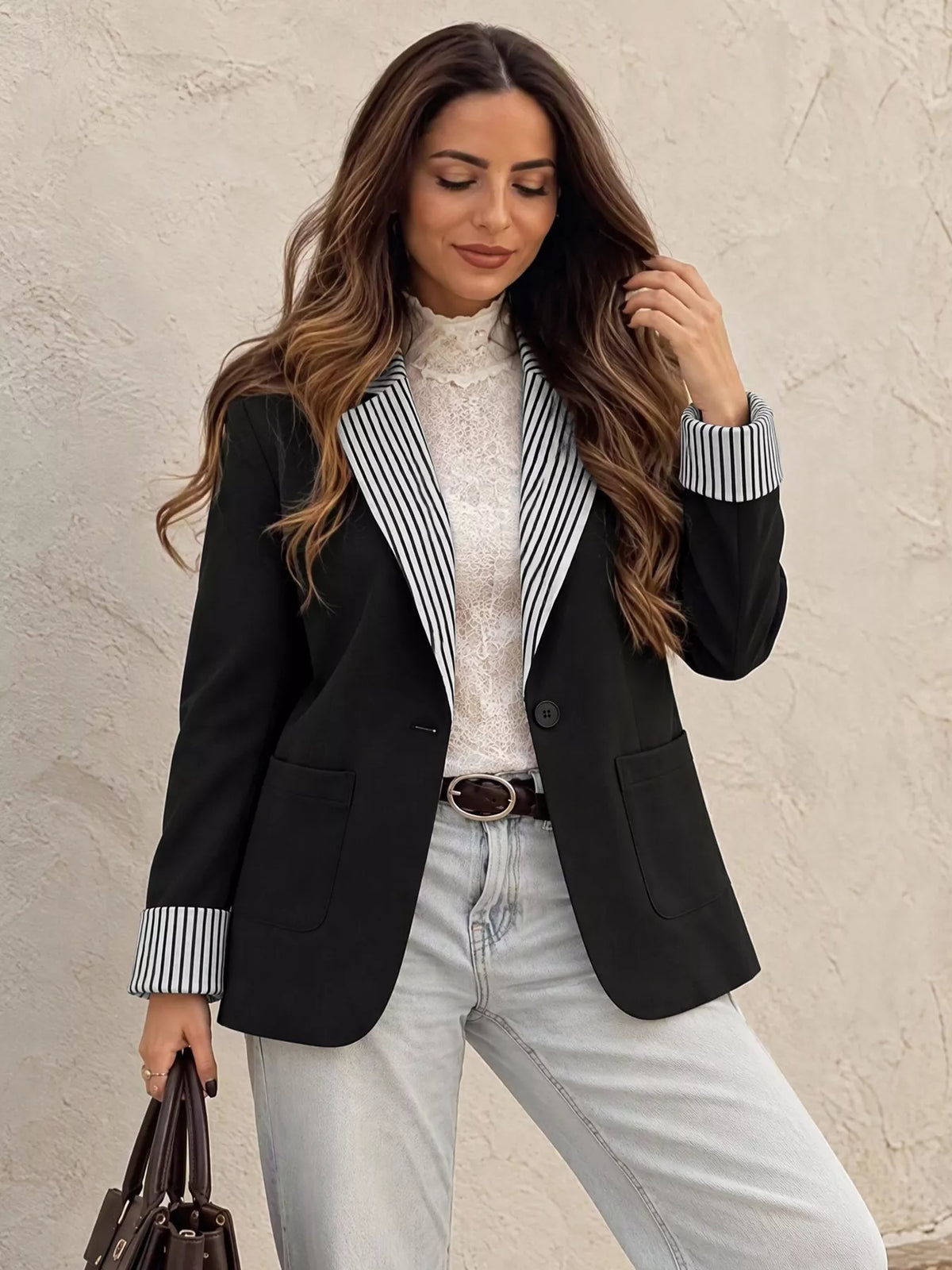 contrast striped lapel collar blazer – buttoned | dropsona - neutral - material texture