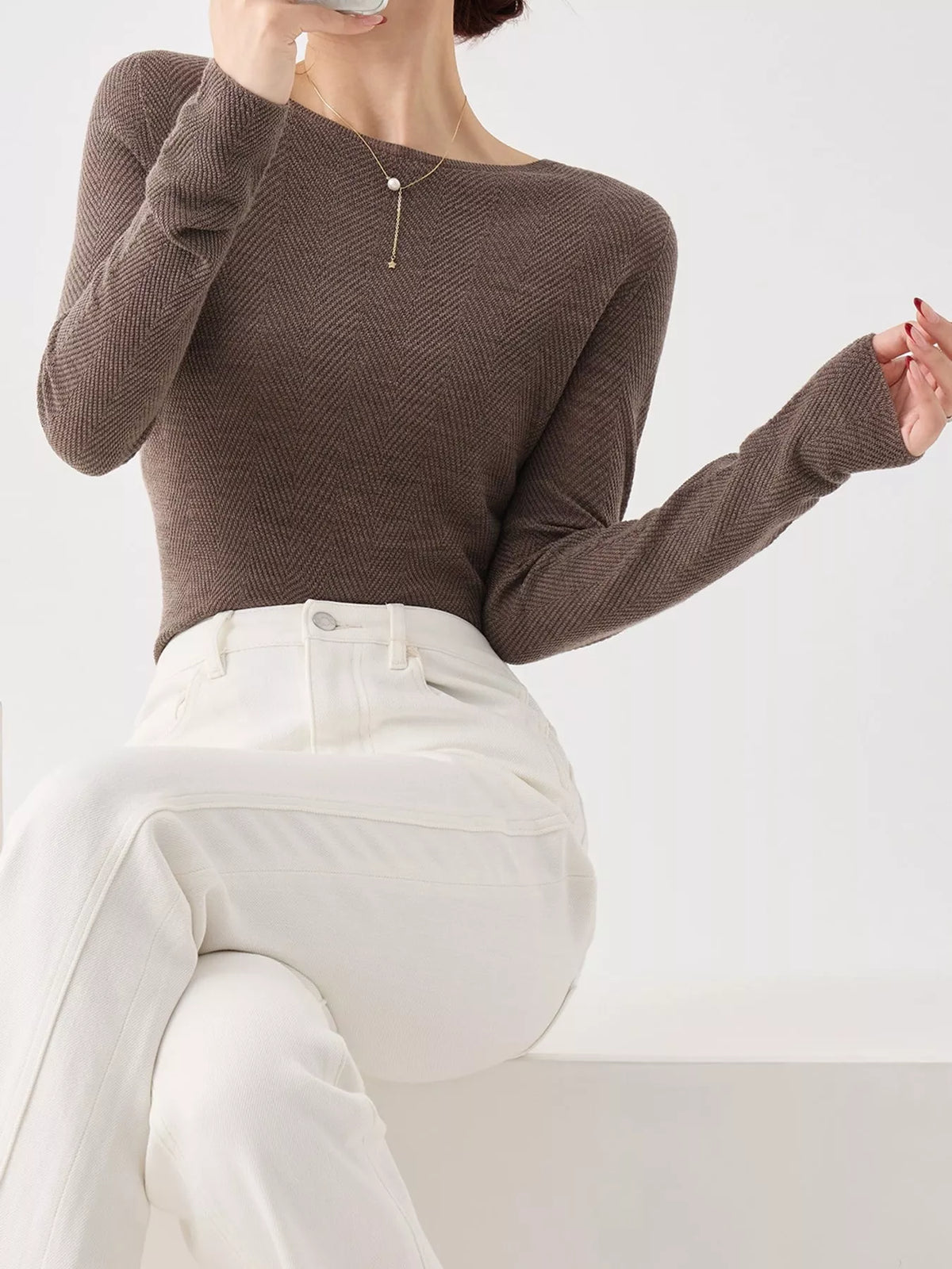 herringbone slim fit long sleeve knit top | dropsona - neutral - packaging