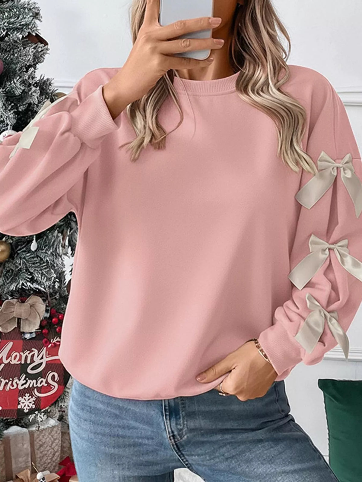 crew neck sweatshirt with decorative bow | dropsona - neutral - material texture