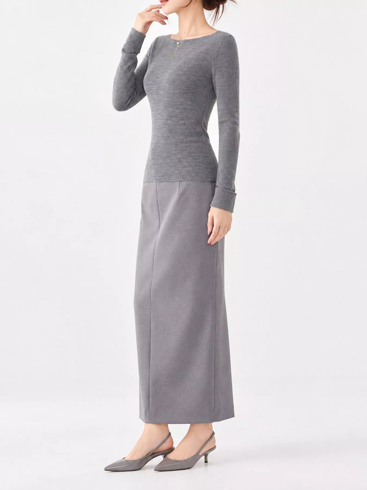 herringbone slim fit long sleeve knit top | dropsona - neutral - front view