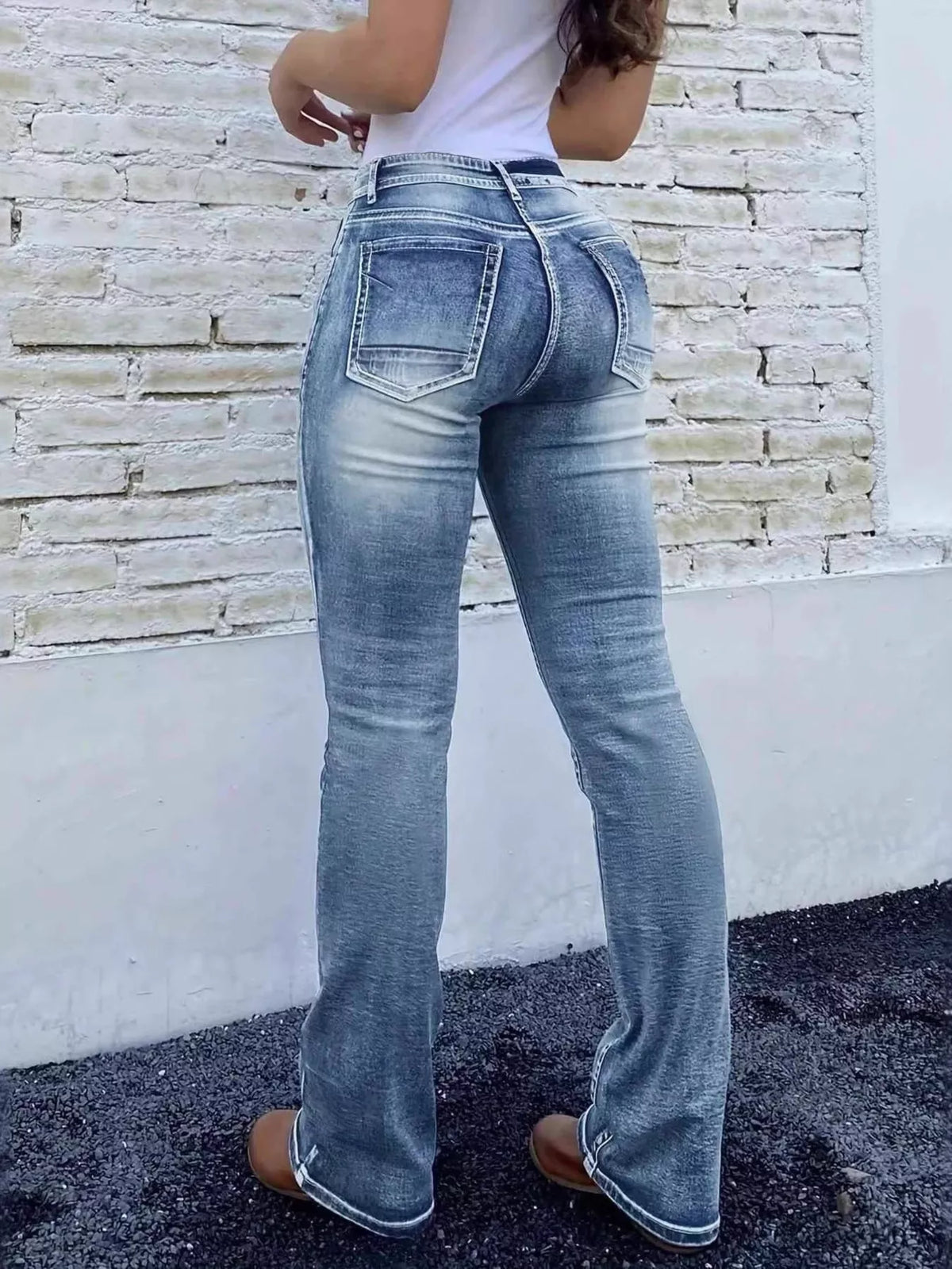 high waist bootcut jeans - close-up detail