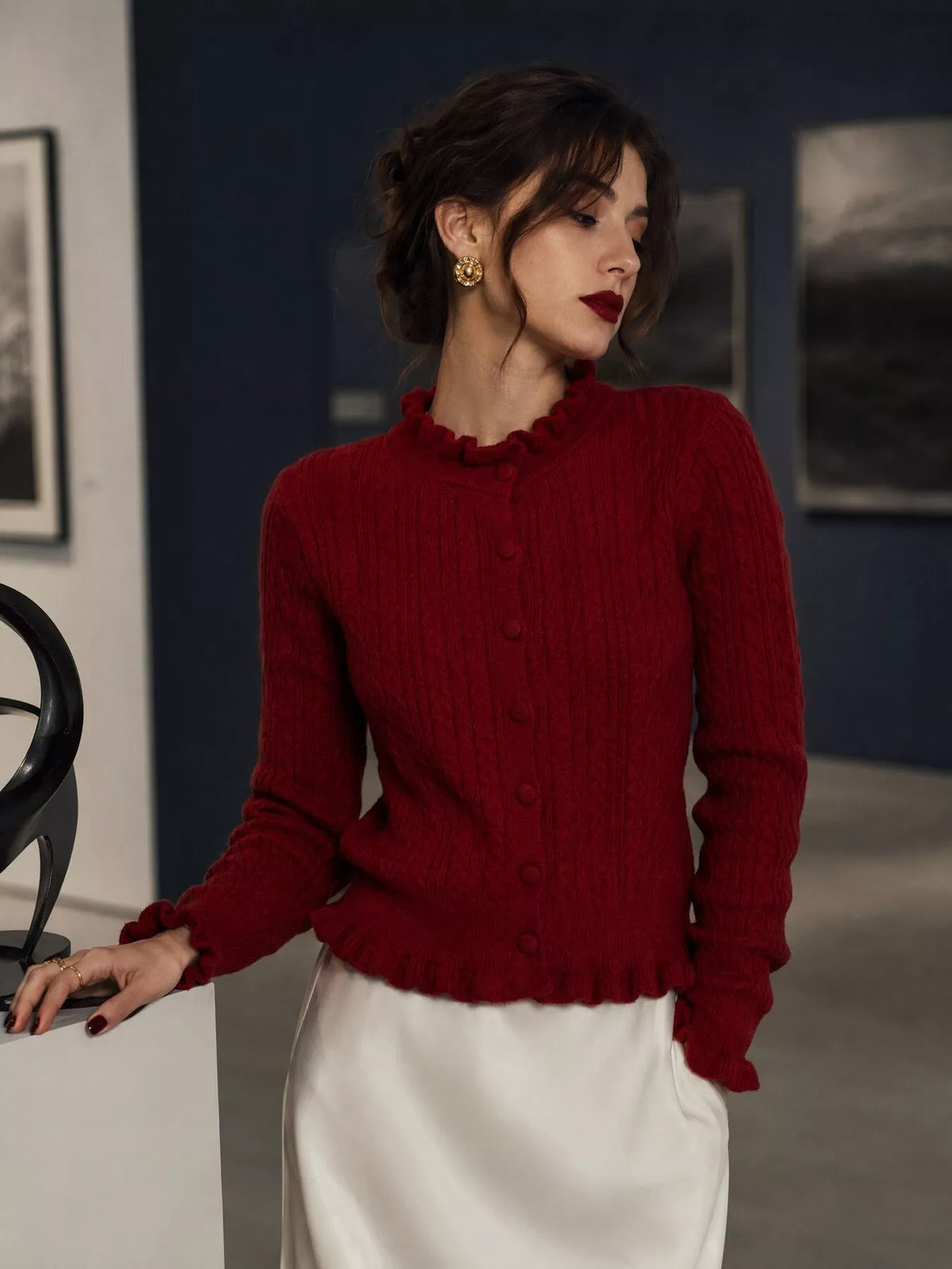 cable-knit ruffle-trim cardigan | dropsona - neutral - size reference