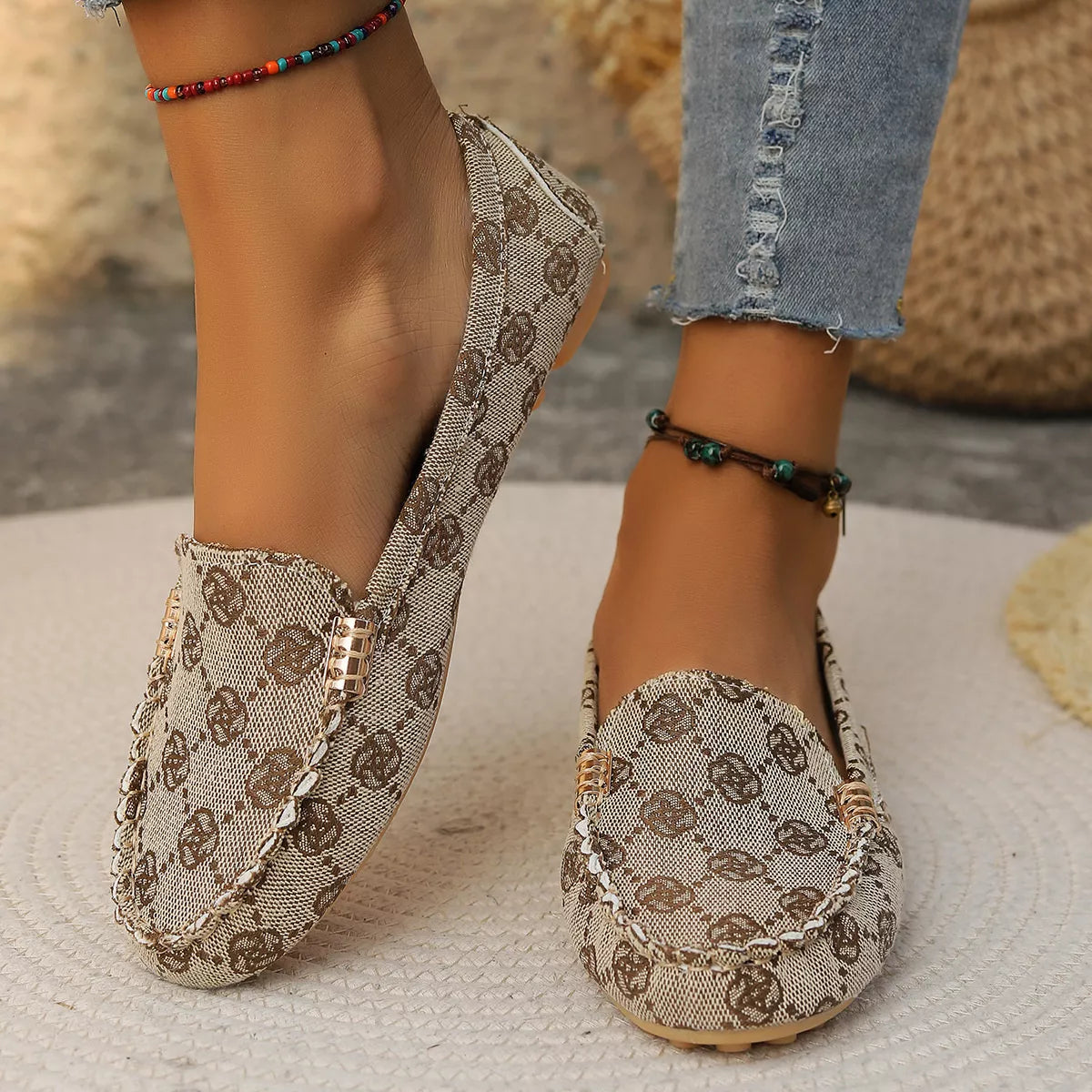 round toe slip-ons – mirage platform | dropsona - neutral - size reference
