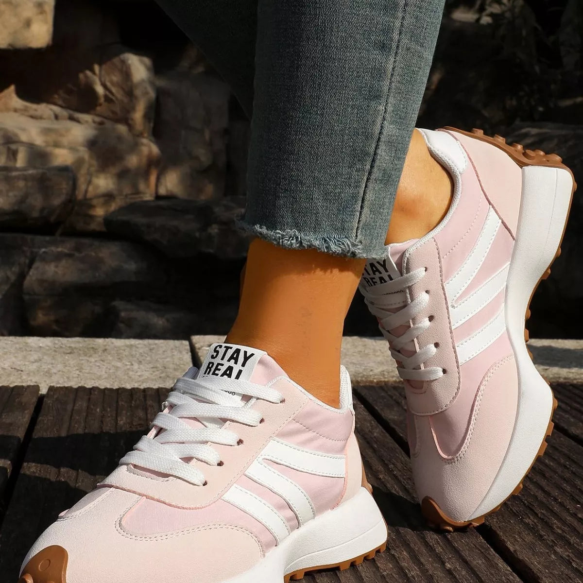 round toe lace up sneakers – modern steps | dropsona - neutral - close-up detail