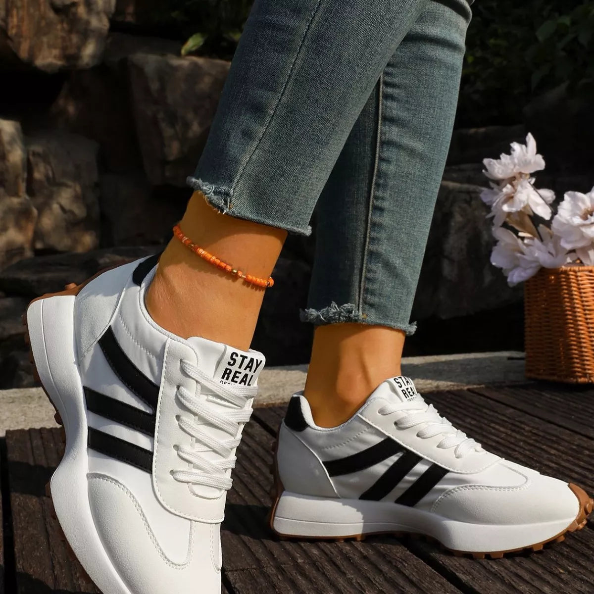 round toe lace up sneakers – modern steps | dropsona - neutral - close-up detail