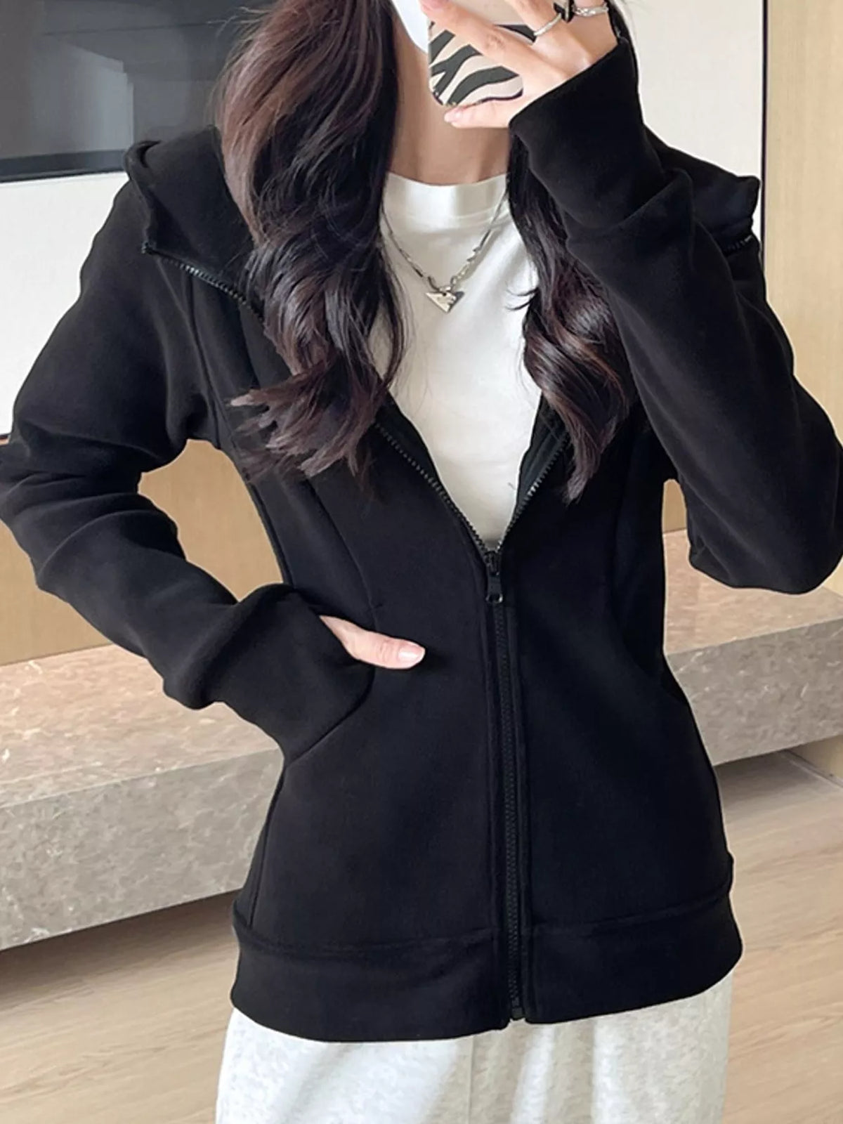 slim-fit full-zip thumb hole long sleeve hoodie with | dropsona - neutral - size reference