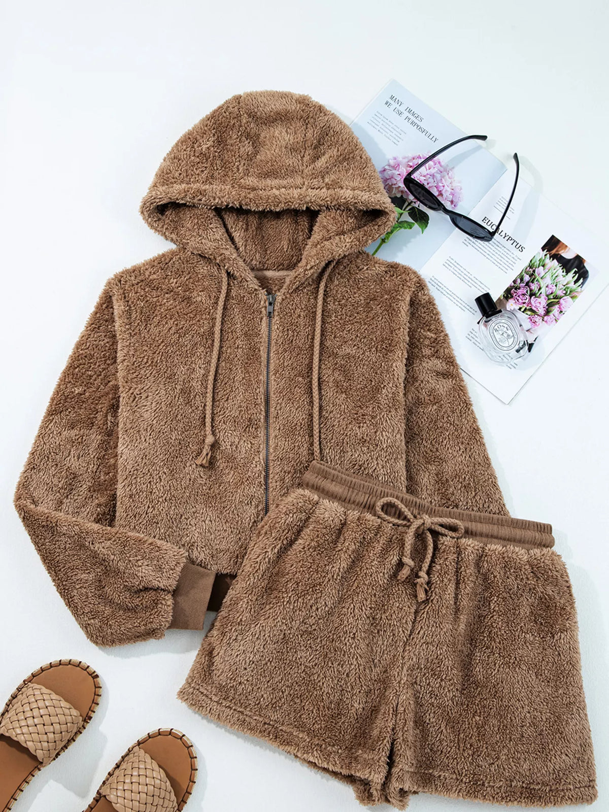 zip up hoodie and drawstring shorts 2pcs outfit | dropsona - neutral - usage example