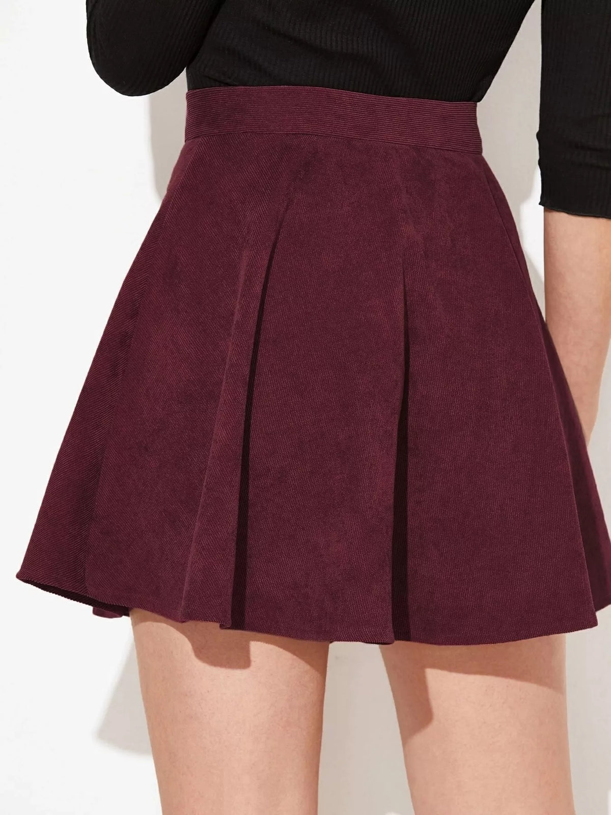 high-waisted a-line mini skirt – decorative button fit | dropsona - neutral - close-up detail