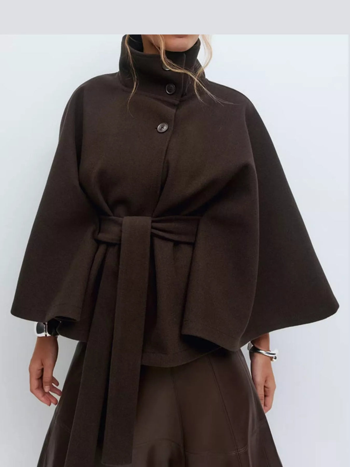 belt button detail outerwear | dropsona polyester 95% - neutral - front view