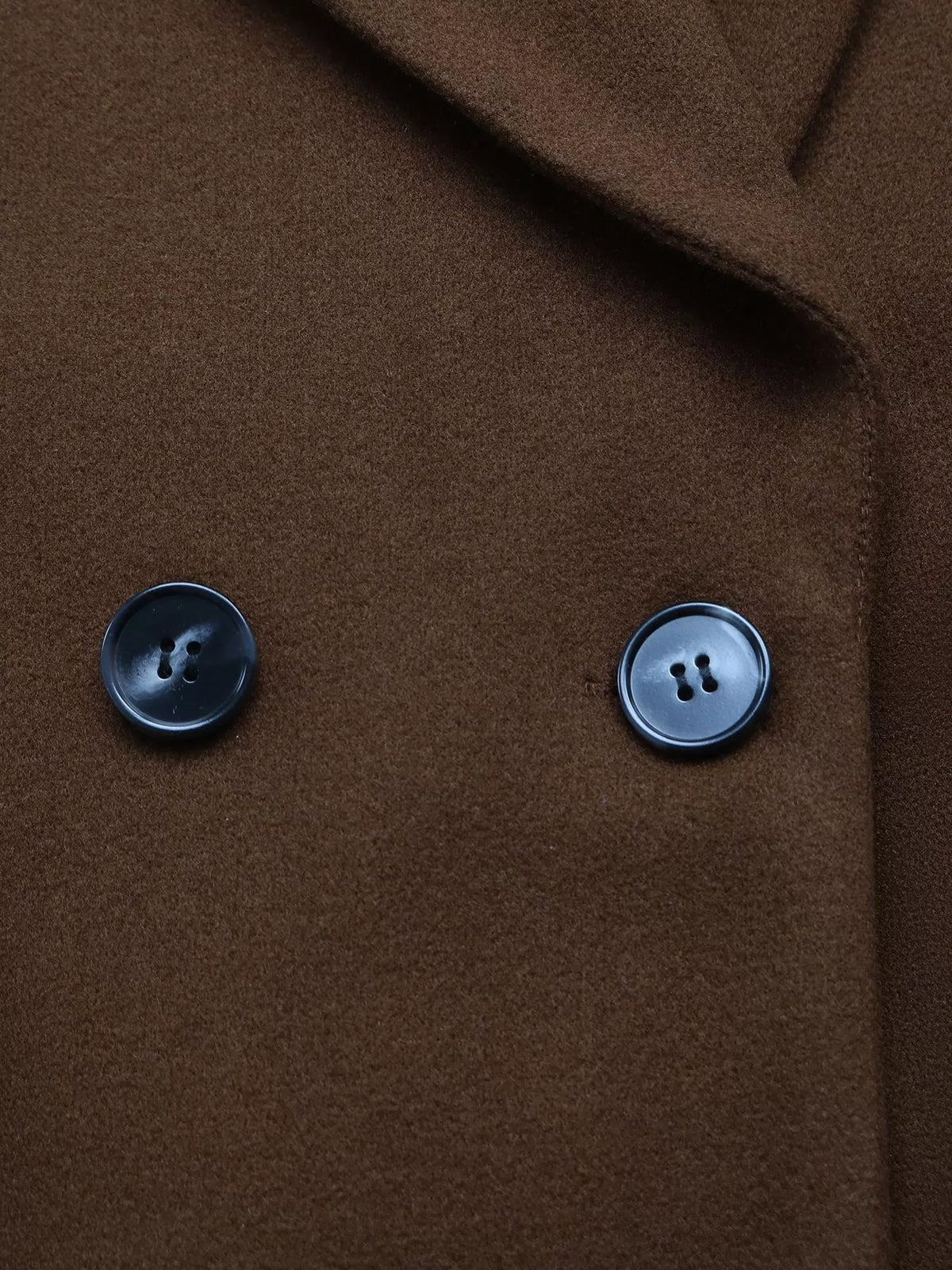 double-breasted longline coat – basic style | dropsona - neutral - material texture