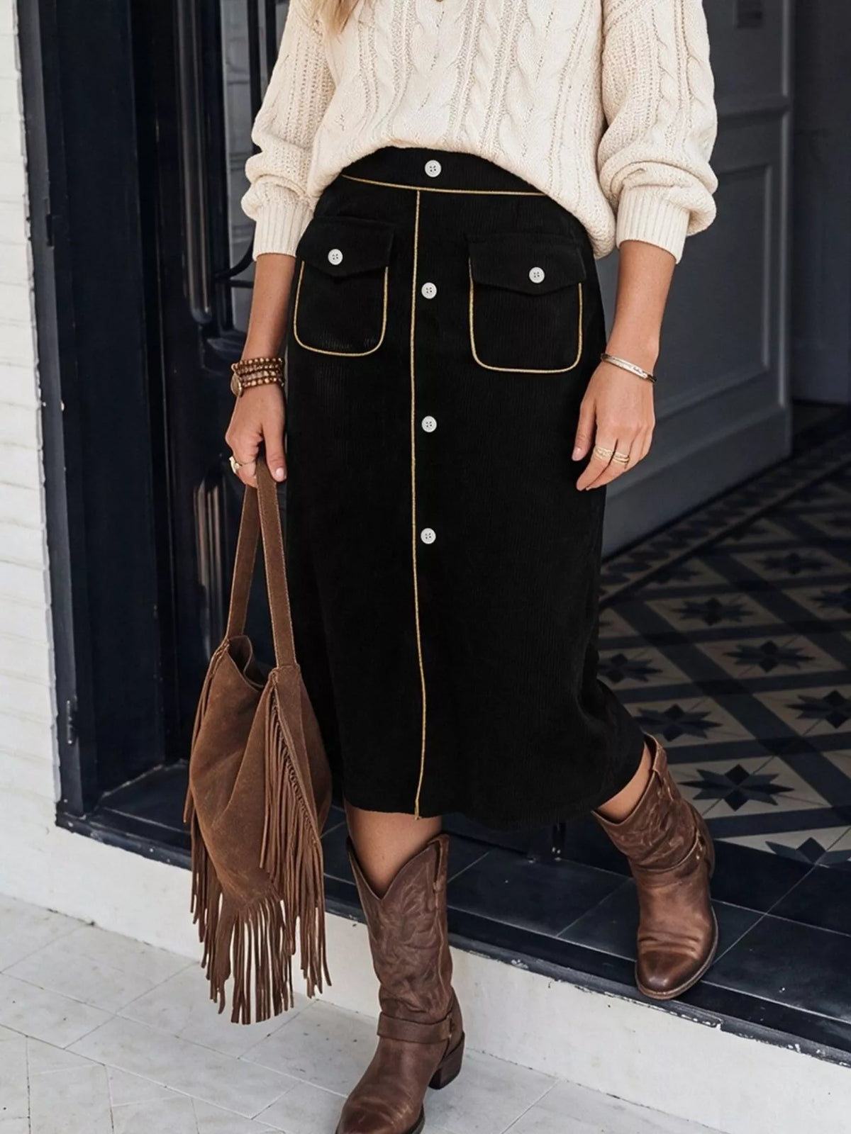 corduroy midi skirt – buttoned body: not lined | dropsona - neutral - size reference