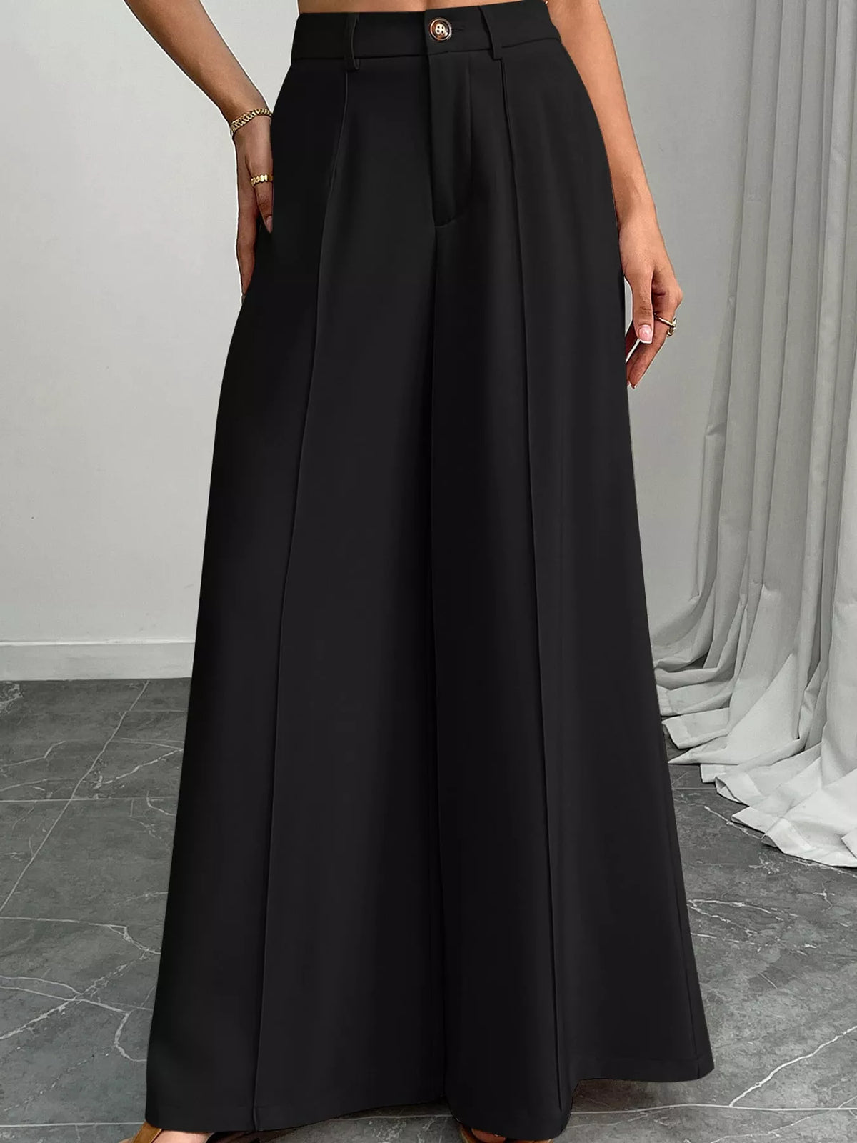 high-waisted wide-leg pants – pocketed fit | dropsona - neutral - material texture